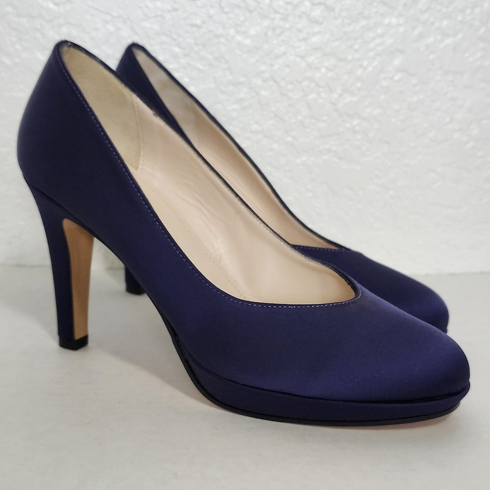 Elegance Paris Purple Round Almond Toe Pumps Size 7.5 38 Vero Cuoio ITALY Rare